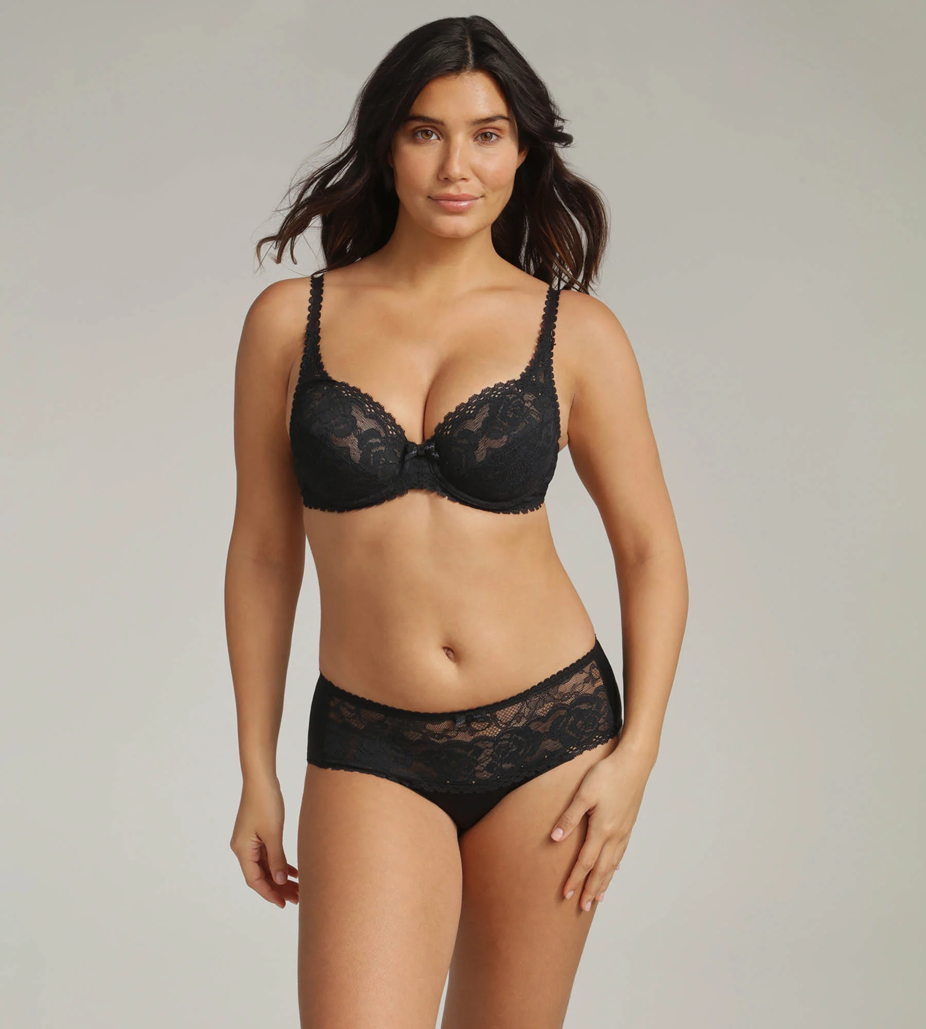 Reggiseno con ferretto nero Flowery Lace Riciclato - Image 3