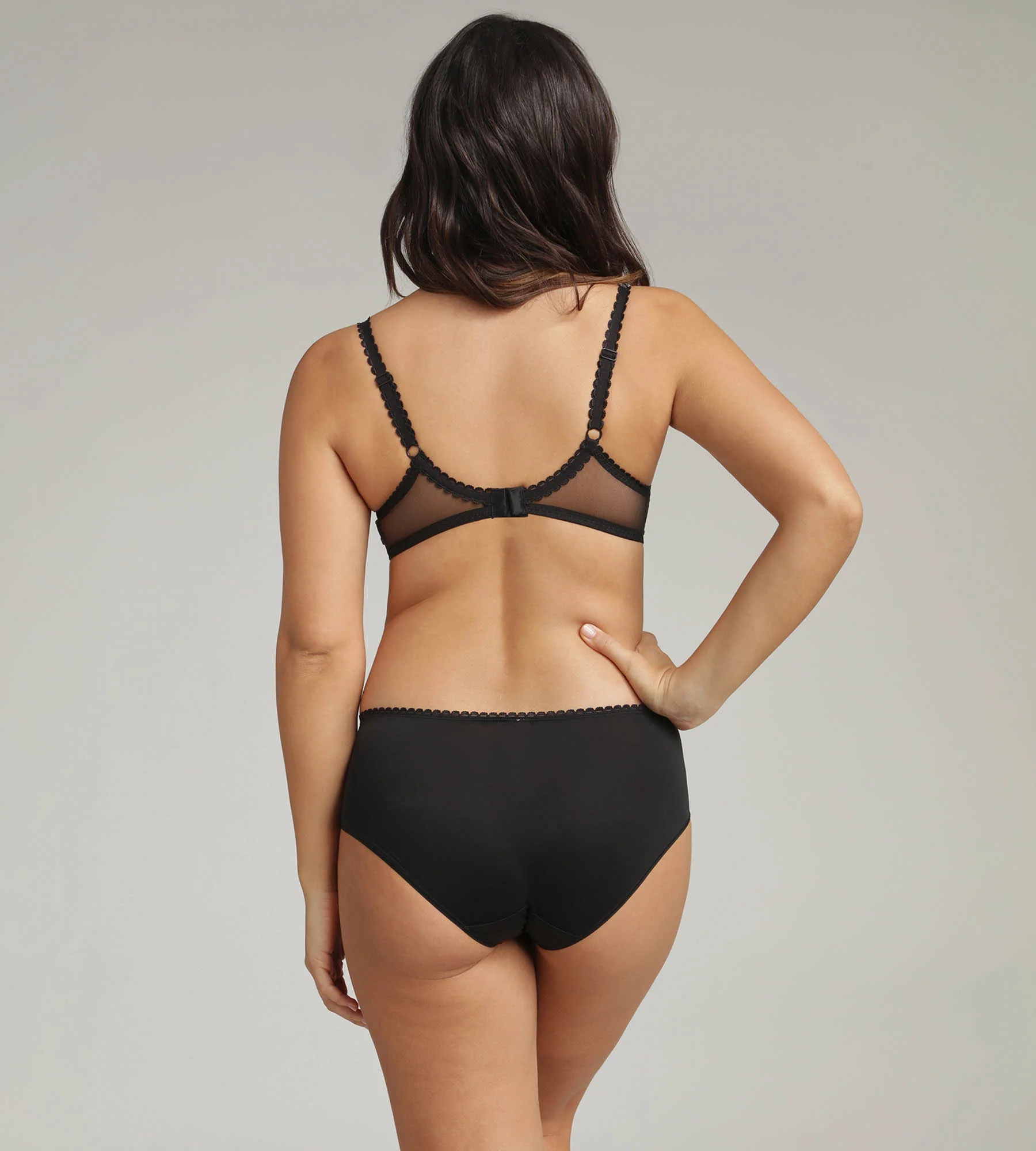 Reggiseno con ferretto nero Flowery Lace Riciclato - Image 4