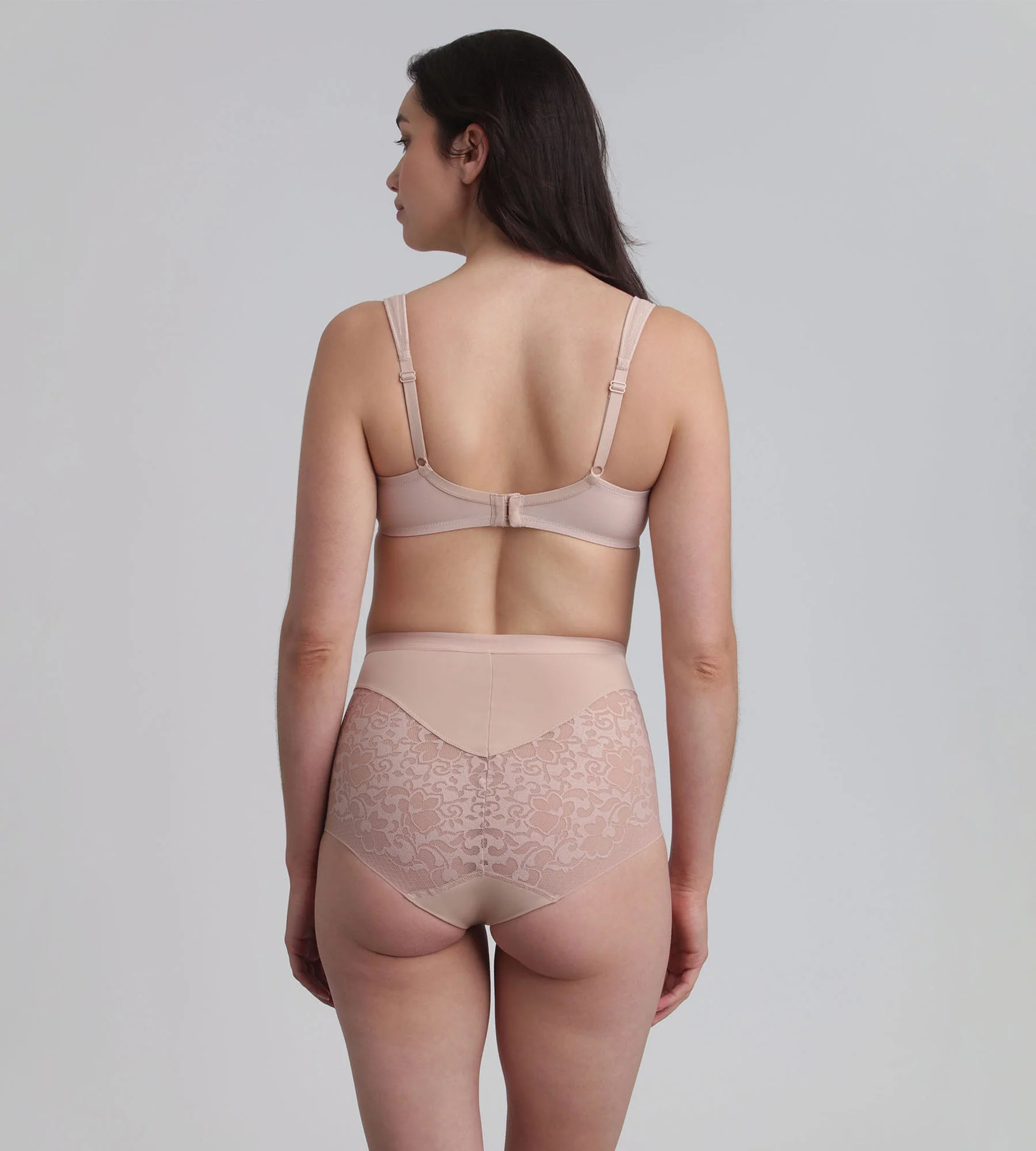 Reggiseno minimizer con ferretto beige Expert Silhouette - Image 4