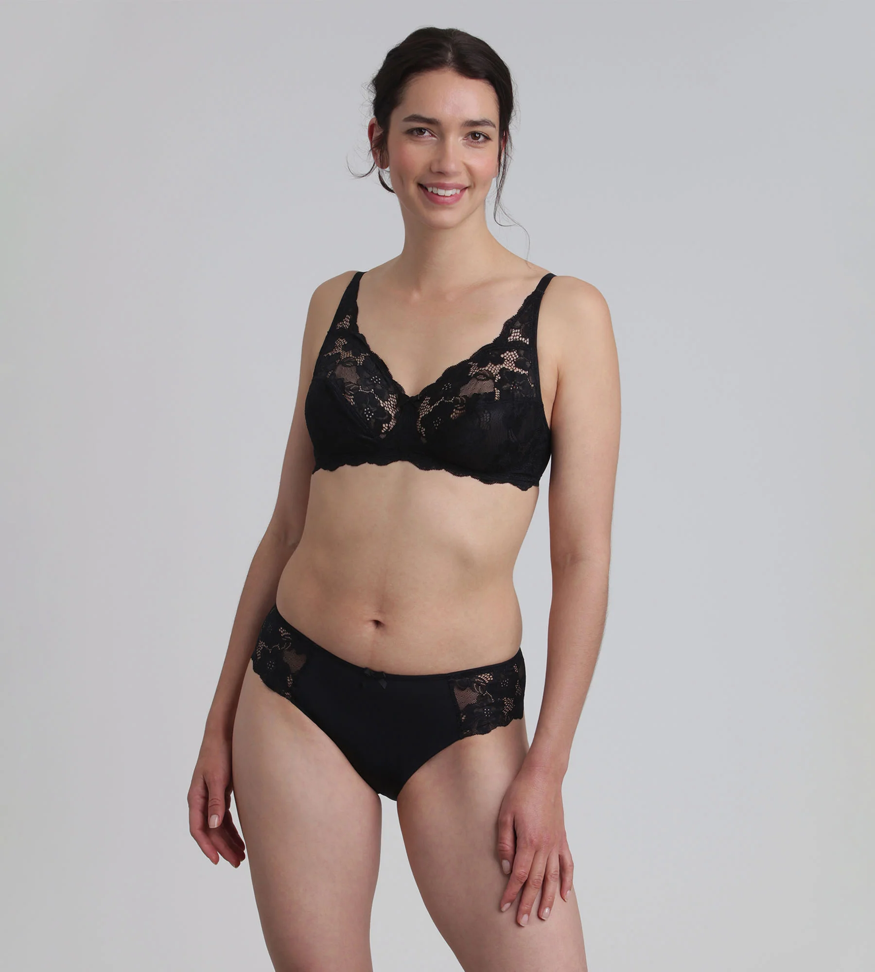 Reggiseno modellante senza ferretto nero Essential Elegance - Image 3