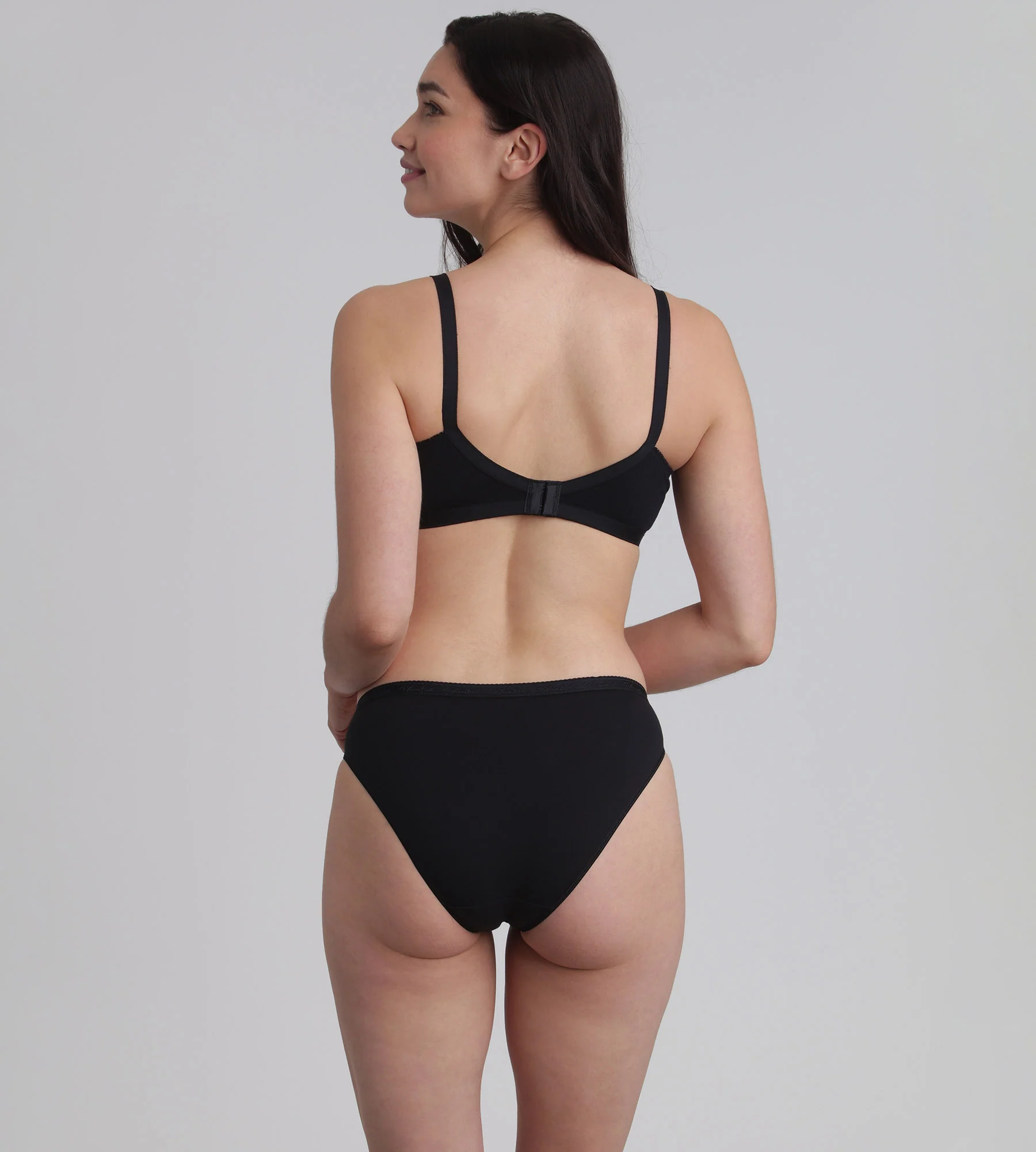 Reggiseno senza ferretto nero Essential Support Coton - Image 4