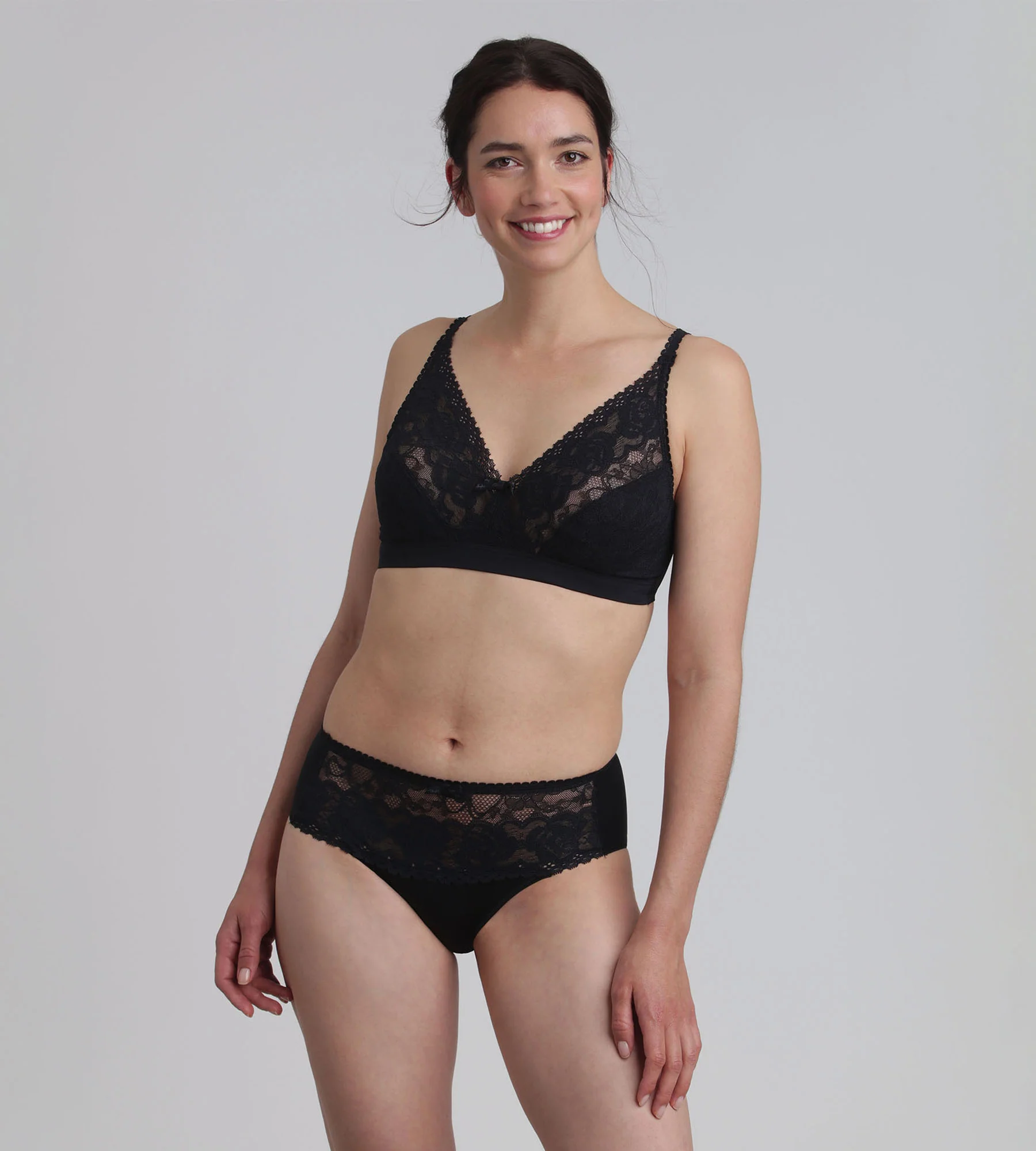 Reggiseno senza ferretto nero Flowery Lace Riciclato - Image 3