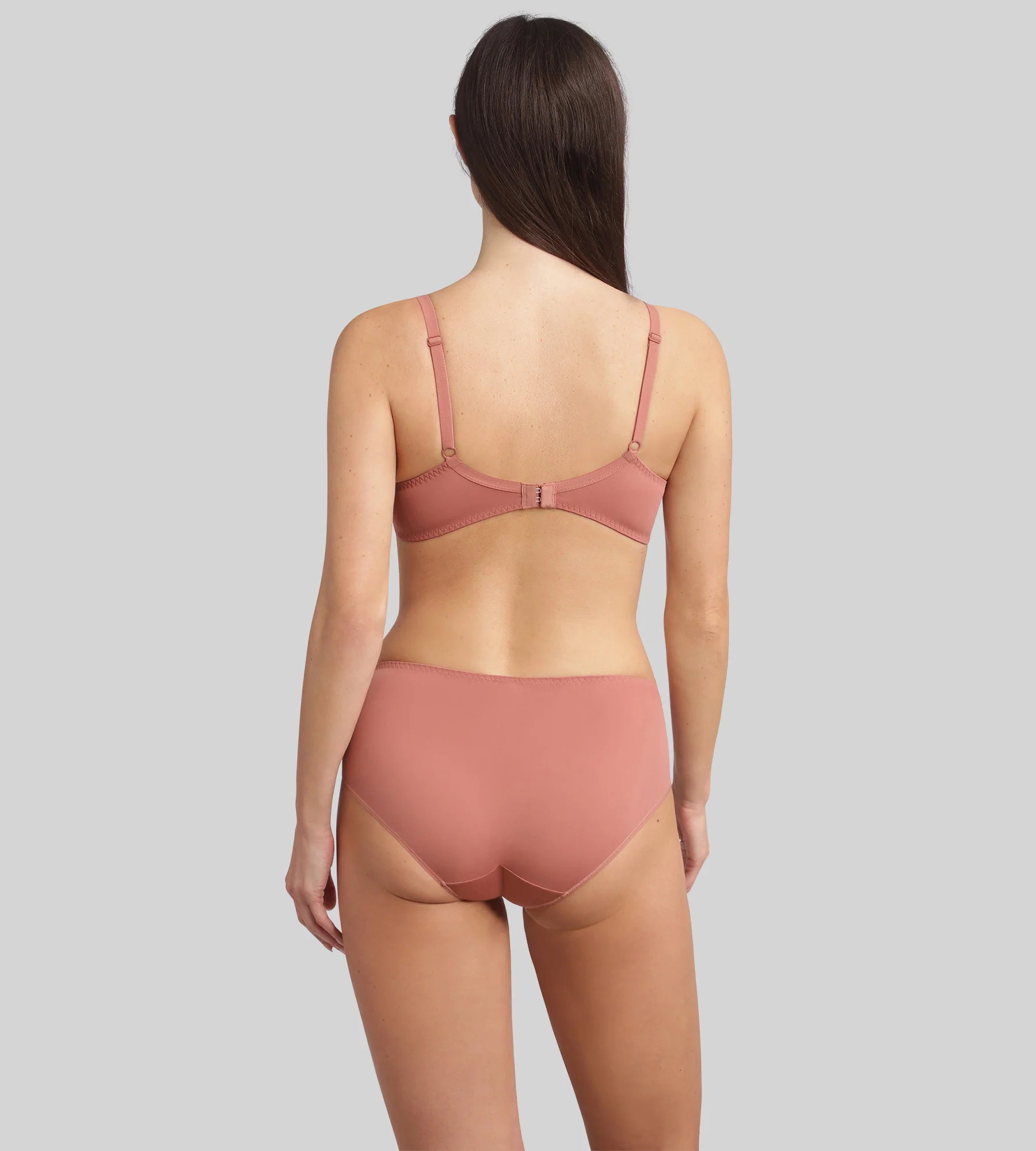 Slip cannella Essential Elegance Embroidery - Image 4