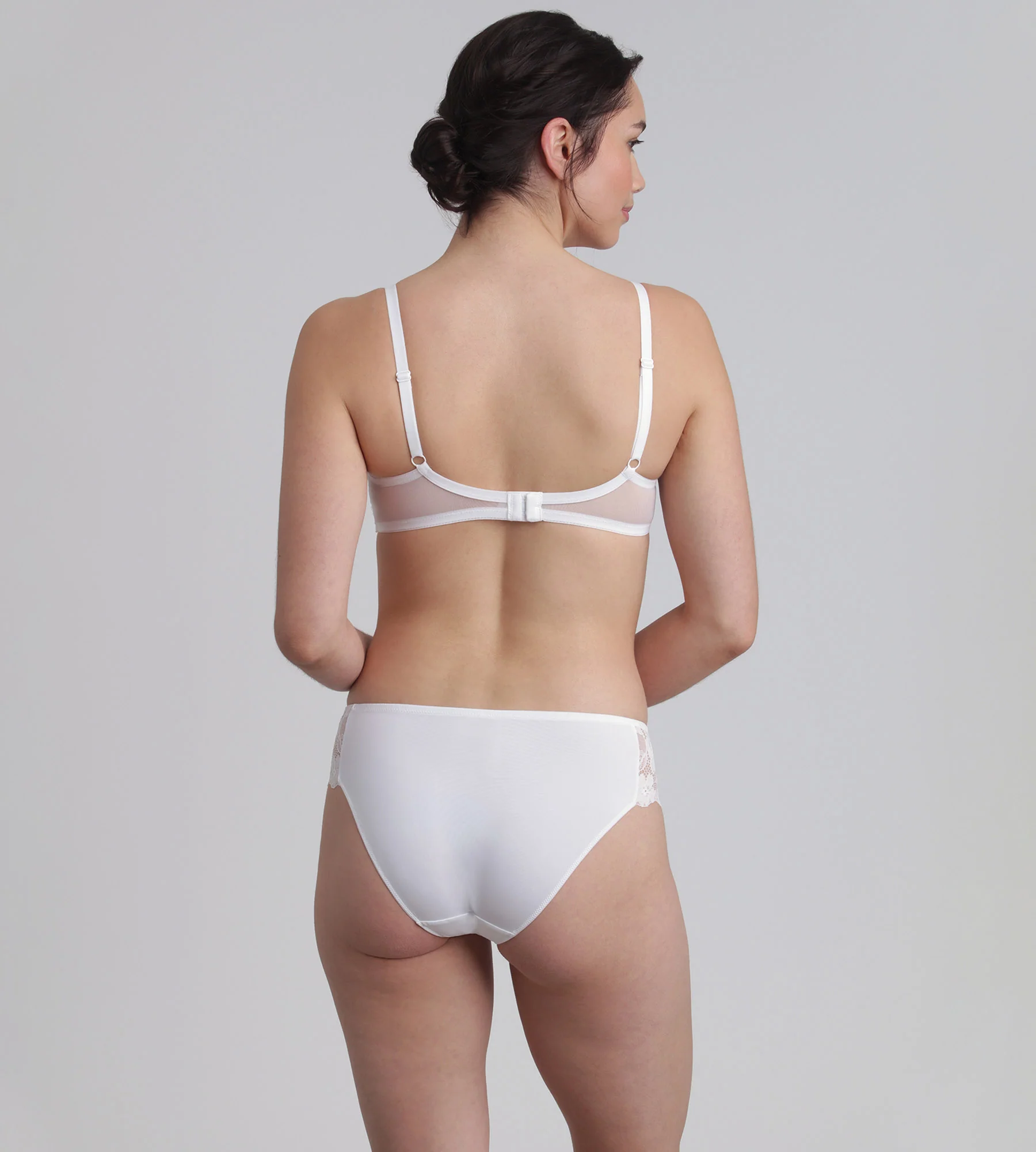Slip mini bianco Essential Elegance - Image 4